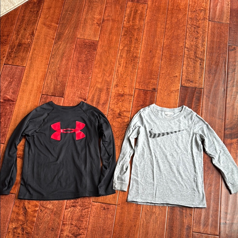 Under Armour Kids Long Sleeve T Shirts - boys small - lot of 2